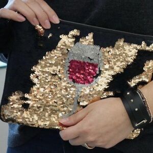 Stella & Dot Sequin Wine Clutch